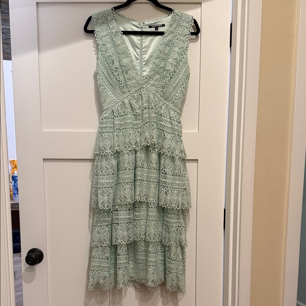Gianni Bini Mint Lace Tiered V-Neck Midi Dress
